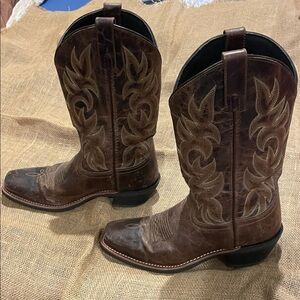 Laredo Distressed Brown Western Boots